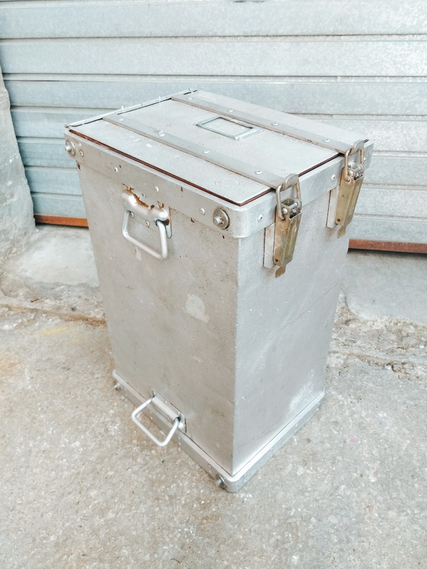 caja contenedor catering hosteleria metal 33x38-44x62 1u